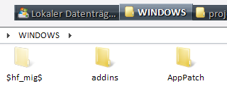 'QTTabBar' provides tabs for 'Windows XP' and 'Vista'.